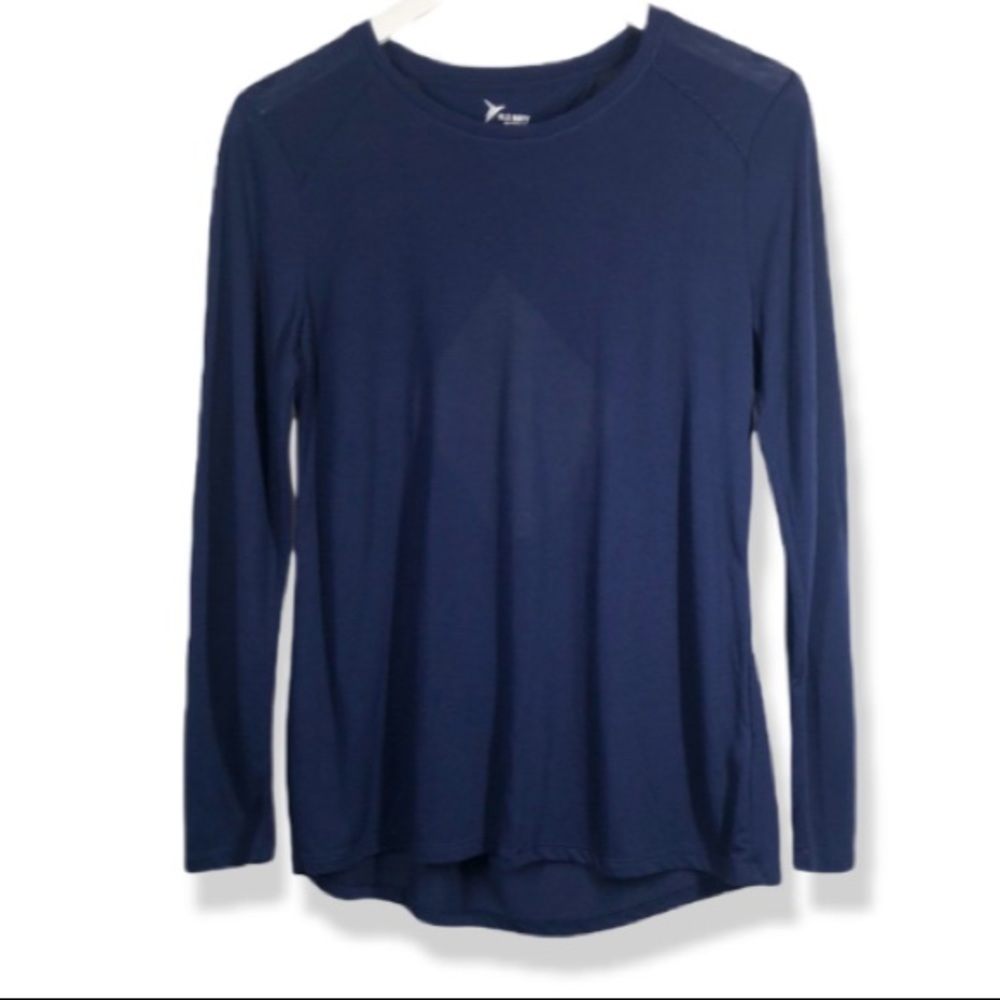Old navy long sleeves very light for active work